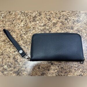 Thirty One Black Wallet Wristlet